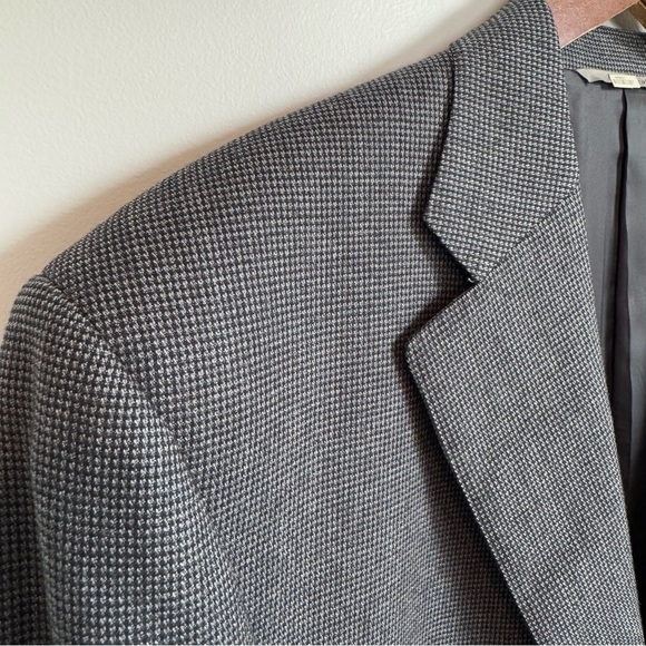 Canali 100% Wool Light and Dark Gray Micro Check Classic 2 Button Blazer Sz 46L - Picture 3 of 12
